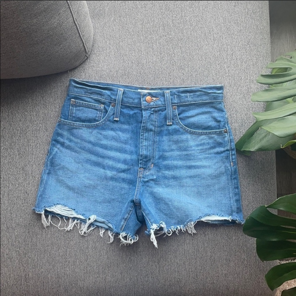 Madewell high waist perfect jean short size 27